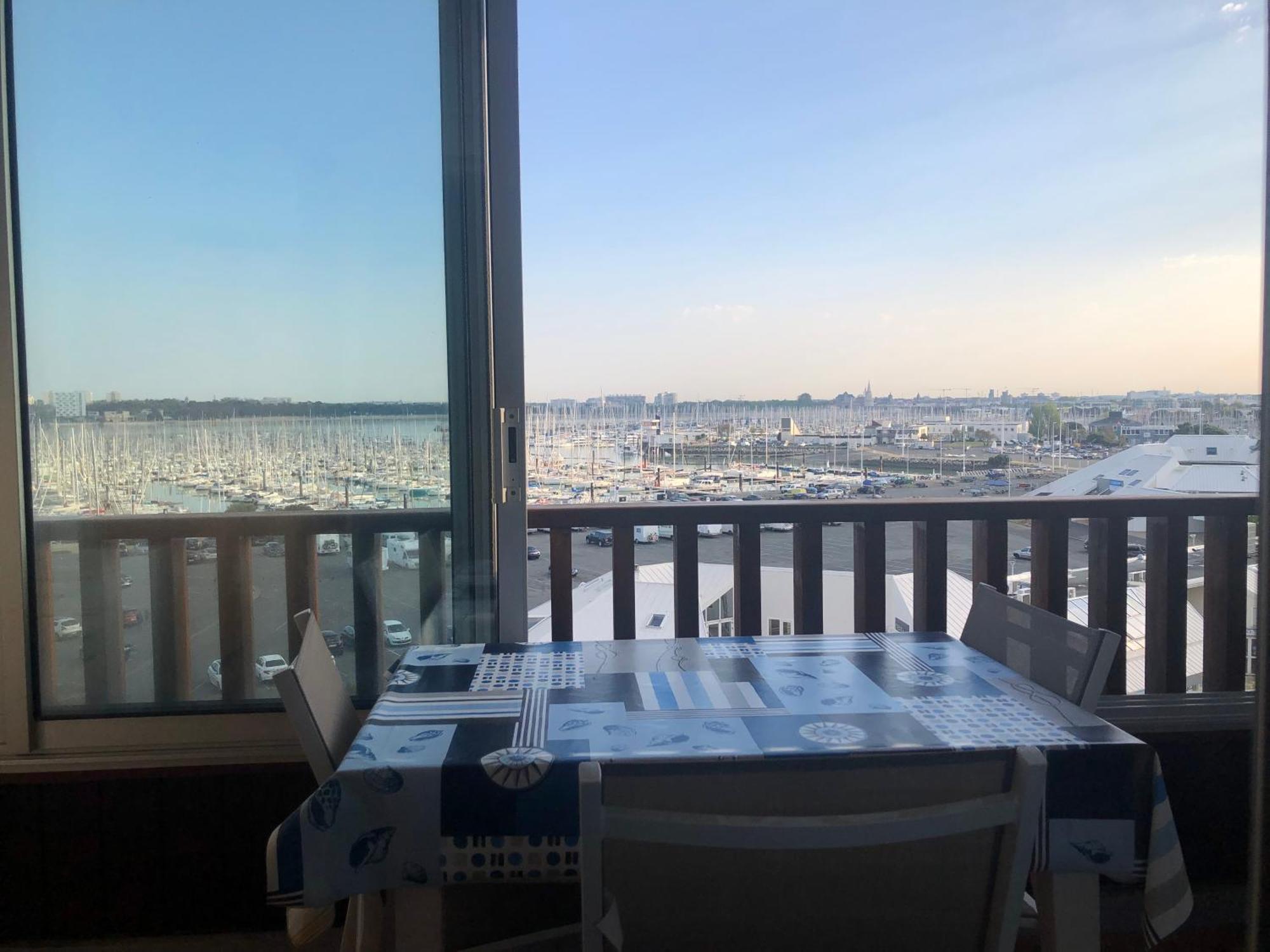 Vue Mer Et Parking Ла-Рошель Экстерьер фото